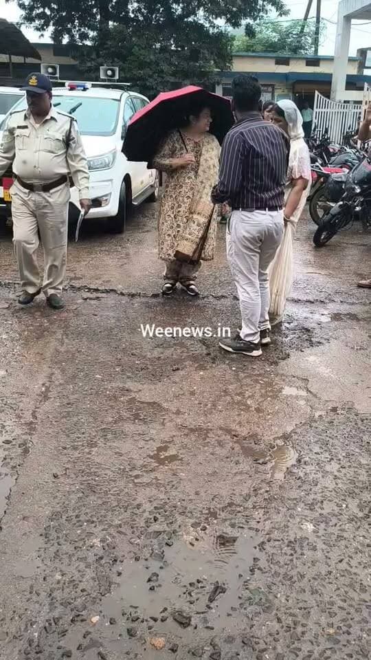 जनविश्वास अभियान : अपर कलेक्टर ने सिहोरा सिविल हॉस्पिटल का किया निरीक्षण, गड़बड़ियां मिलने पर सुधार के दिए निर्देश, देखें VIDEO