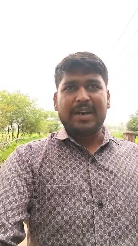 खबर का हुआ असर , ग्रामीणों में खुशी की लहर
चित्रकूट जिले की मऊ तहसील अंतर्गत बम्बुरा चौराहा से मंडौर-मटियारा और सुरौधा को जोड़ने वाले मुख्य संपर्क मार्ग के मरम्मतीकरण का कार्य खबर चलने के बाद शुरू हो गया है ।
चित्रकूट समाचार आपकी आवाज 💪🏽