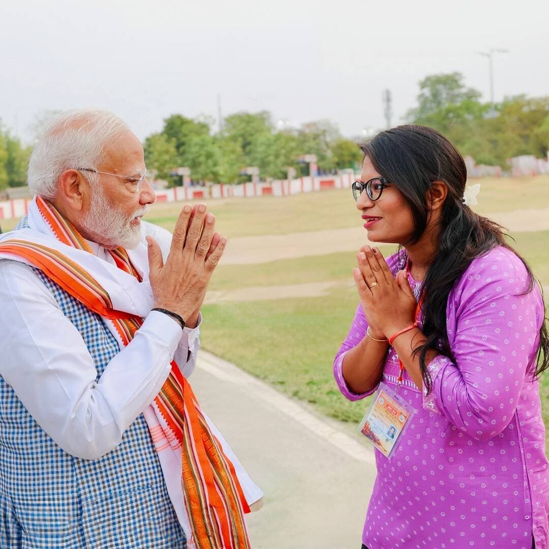Lifetime experience ЁЯФ▒
Meeting our honourable Prime Minister @narendramodi Ji at Varanasi
Saying Hi from roadside to saying Mahadev personally still like a dream
Baba Vishwanath Ji ka ashirwad
#hamaarkashihamaarmodi #narendramodi #pmo #varanasi #banaras #kashi #uttarpradesh #primeminister #modi #bjp #bjpmembership #bjpindia #bjpfanclub #bjp4india #bjp4up #varanasiindia #banarasi #banarasiya #kashi #architect #architecture #architectpayaswani #payaswani #narendramodi_primeminister #narendramodiji #trending #viral #trendingnews #news #instagood