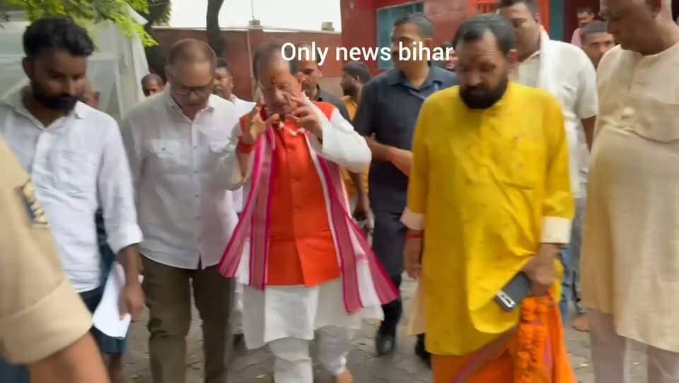 लखीसराय। सावन की अंतिम सोमवारी की तैयारियो के निरीक्षण को पहुंचे कृषि मंत्री विजय कुमार सिंहा, इस दौरान उन्होंने क्या कुछ कहा।