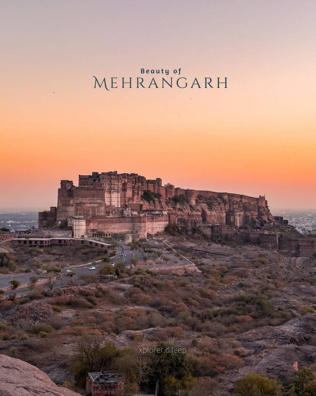 Mehrangarh Fort, Jodhpur 💙
(Mehrangarh, fort, Jodhpur, Rajasthan, Historycal, Rao Jodha, Jodhpur the blue heaven, Jodhpur Diaries, Jodhpuri, Jodhpur City, Blue City)
#mehrangarhfort #jodhpur #samsungs26ultra #jodhpurdiaries #jodhpurcity