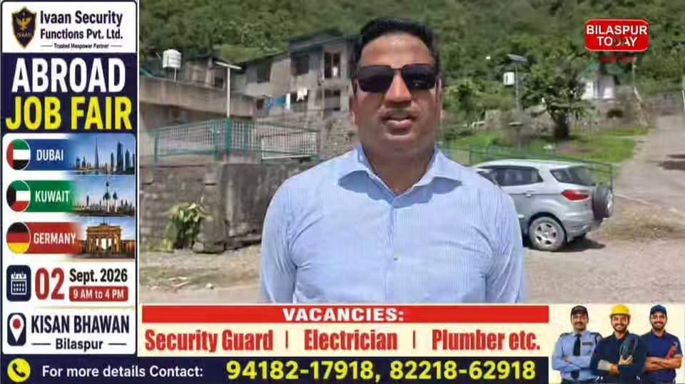 जवाहर नवोदय विद्यालय कोठीपुरा पहुंचे उपायुक्त, विद्यार्थियों संग किया भोजन और संवाद