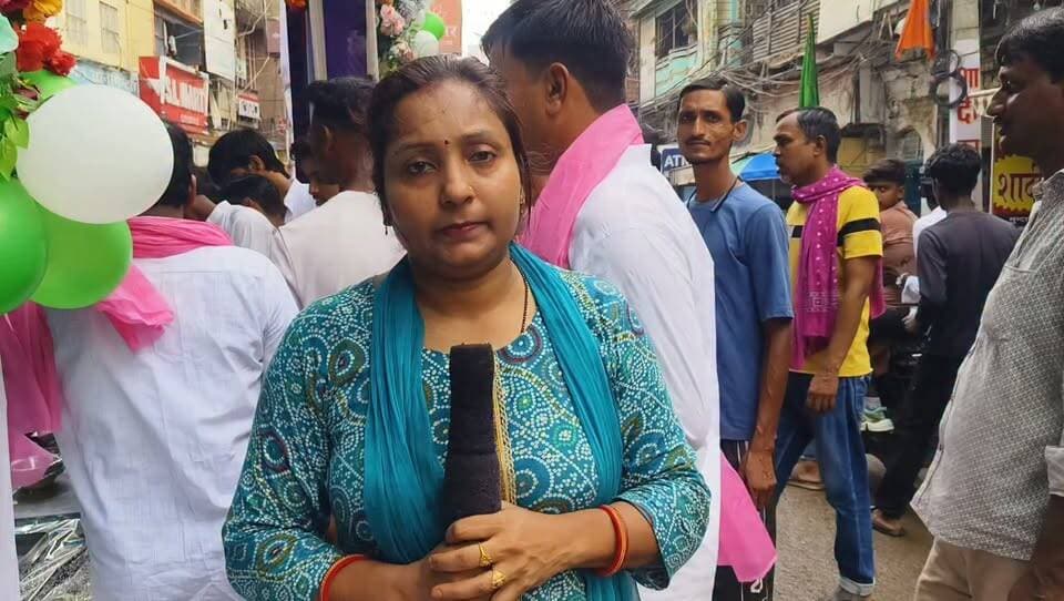सुरक्षित एवं सौहार्द्रपूर्ण वातावरण में ईद-मिलाद-उन-नबी पर्व मनाने , इसके लिए #भोजपुर_पुलिस मुस्तैद
पुलिस अधीक्षक, भोजपुर के दिशा-निर्देशन में पर्व को शांतिपूर्ण, सुरक्षित एवं सौहार्द्रपूर्ण वातावरण में संपन्न कराने हेतु जिले में व्यापक सुरक्षा व्यवस्था की