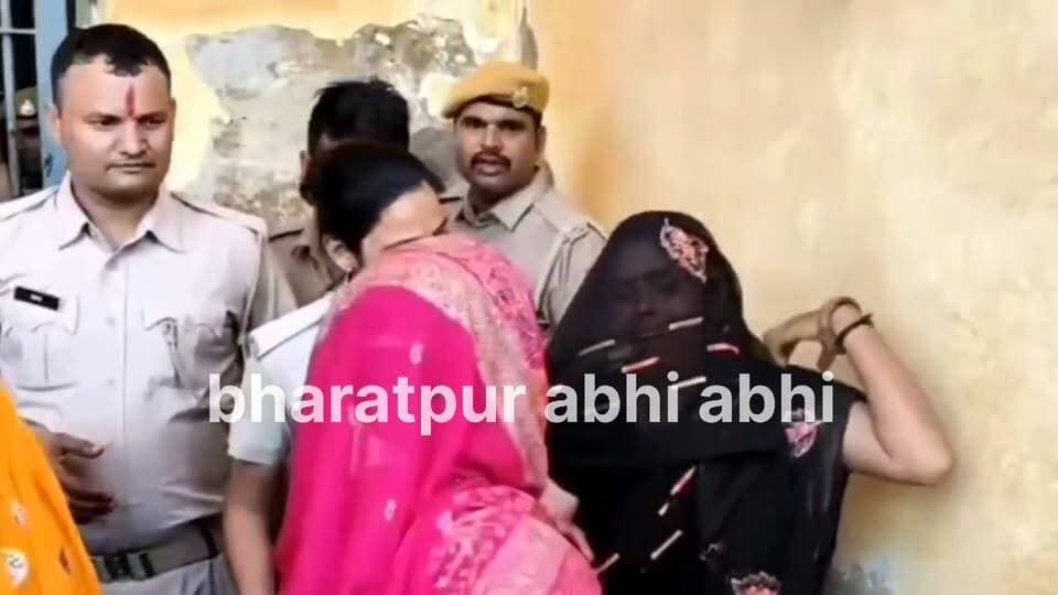 सोशल मीडिया से लेकर आम जीवन में हवाबाजी के लिए जाने अनजाने अपराध की दुनिया की ओर कदम रखने से पहले एक बार इस बहन के ये आंसू देख लो.. हवाबाजी कुछ दिन चलेगी लेकिन अपनी बहन के ये आंसू जीवन भर याद रहेंगे..