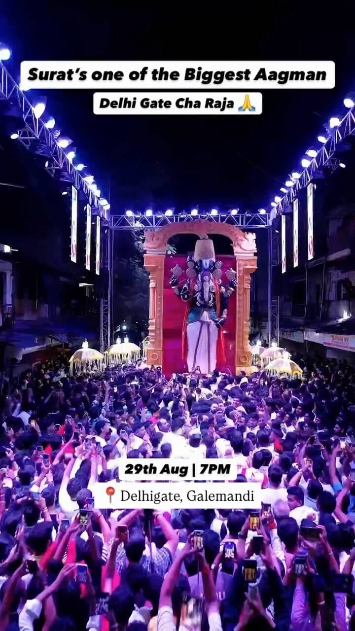 The wait is over. Delhigate Cha Raja is all set to make a grand entry!
📍 Delhigate, Galemandi
Aagman that brings the streets alive, the beats louder, and devotion stronger.
Jai Ganesh!