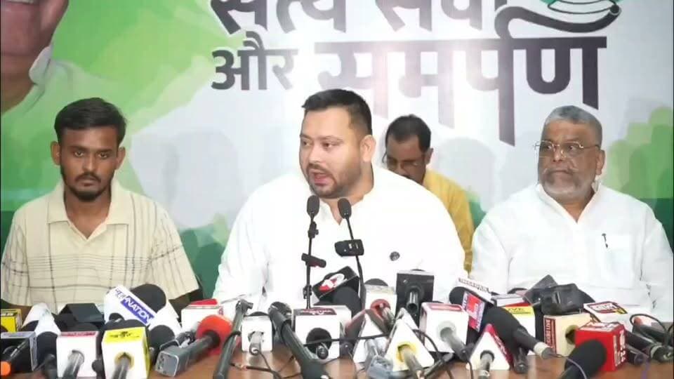 बिहार सरकार के मंत्री लाकेंद पासवान पर पुलिस से पत्रकार को पिटवाने का आरोप तेजस्वी यादव ने खोल दिया मोर्चा