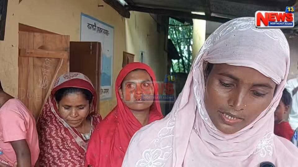 ছয়গাঁও সংহত শিশু উন্নয়ন প্ৰকল্পত চৰম অৰাজকতা!
অংগনাবাৰী কেন্দ্ৰত পচা চাউল বিতৰণক লৈ তীব্ৰ প্ৰতিক্ৰিয়া!