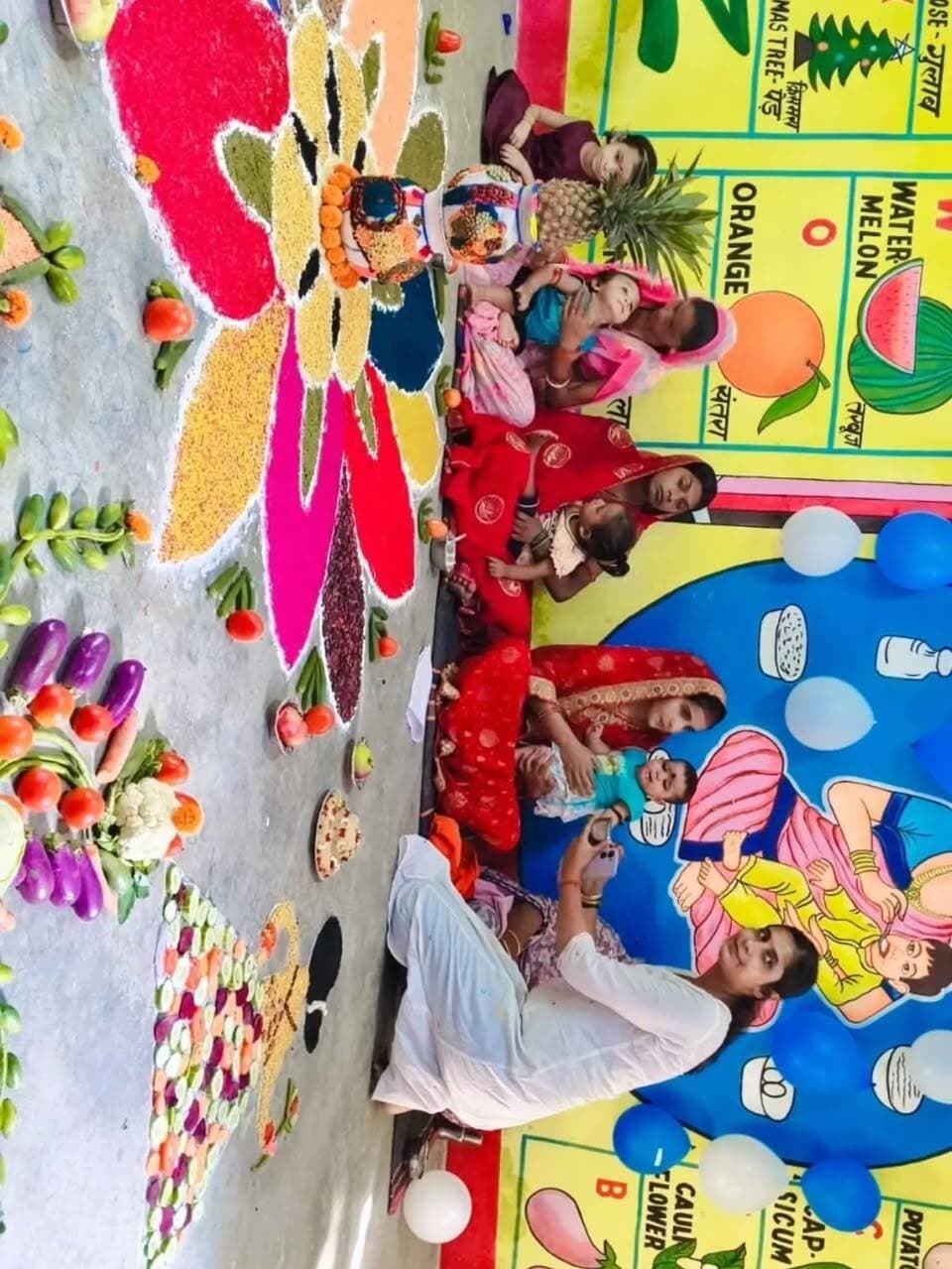जिले के विभिन्न आंगनवाड़ी केंद्रों पर आज ‘आंगन का मिलन’ कार्यक्रम के अंतर्गत अन्नप्राशन समारोह का आयोजन किया गया। इस अवसर पर संबंधित बाल विकास परियोजना पदाधिकारियों एवं आंगनवाड़ी सेविकाओं की उपस्थिति में शिशुओं का विधिवत अन्नप्राशन कराया गया तथा उपस्थित अभिभावकों को अन्नप्राशन के महत्व एवं शिशु के समुचित पोषण में इसकी भूमिका के संबंध में जानकारी दी गई।
कार्यक्रम के दौरान अभिभावकों को छह माह की आयु पूर्ण होने के बाद शिशु को पूरक आहार दिए जाने, संतुलित एवं पौष्टिक आहार की आवश्यकता तथा शिशु के स्वस्थ एवं समुचित विकास के लिए आवश्यक पोषण संबंधी जानकारी प्रदान की गई। कार्यक्रम का उद्देश्य शिशुओं के स्वस्थ विकास एवं पोषण को बढ़ावा देने के साथ-साथ अभिभावकों में बाल पोषण के प्रति जागरूकता को सुदृढ़ करना रहा।
IPRD Bihar
#icds
#cmsamrat