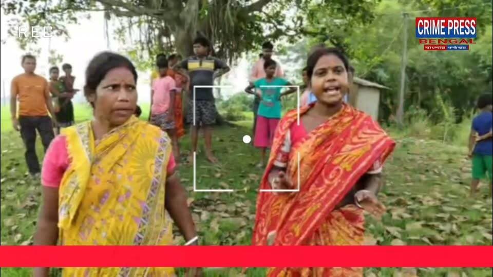 গোঘাটে রাতের অন্ধকারে মাটি কাটার অভিযোগ! গ্রামবাসীদের বাধায় বন্ধ কাজ, অনুমতি নিয়ে প্রশ্ন উঠল
#Goghat
