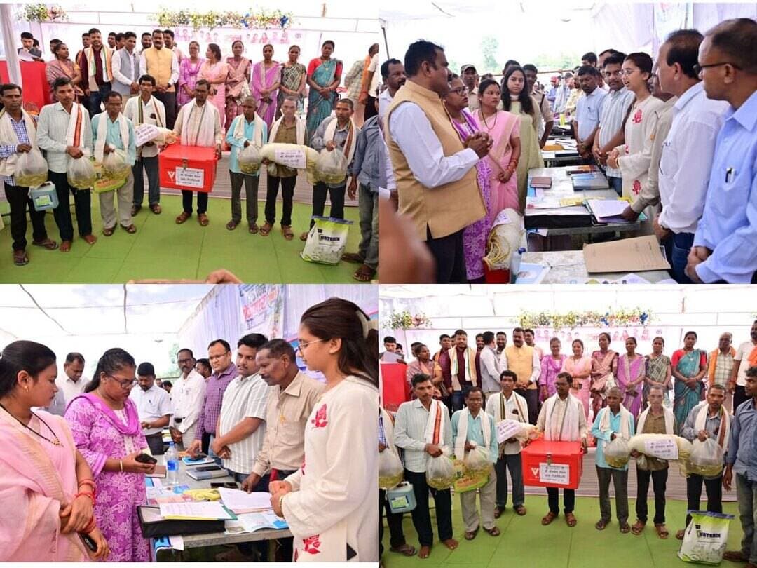 मत्स्य पालन को मिला प्रोत्साहन
ग्राम बेड़मा में आयोजित सेवा सेतु शिविर में मत्स्य विभाग द्वारा 06 हितग्राहियों को मछली बीज, 02 जाल, 02 मेडिसिन एवं 01 आइस बॉक्स प्रदान किया गया।
मत्स्य पालन से जुड़े हितग्राहियों को आवश्यक सामग्री उपलब्ध होने से उनके कार्य को बेहतर तरीके से आगे बढ़ाने में मदद मिलेगी। इससे ग्रामीण क्षेत्रों में मत्स्य पालन को आजीविका के साधन के रूप में बढ़ावा देने में भी सहयोग मिलेगा।
#सेवा_संकल्प_अभियान #SevaSankalpAbhiyan #SevaSankalp #JanSeva #JanBhagidari