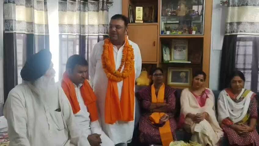अनूपगढ़ के सभी वार्डों में समान रूप से होगा विकास,
जनता की भावनाओं और जरूरतों के अनुरूप तय होगी विकास कार्यों की प्राथमिकता, किसी वार्ड के साथ नहीं होगा भेदभाव