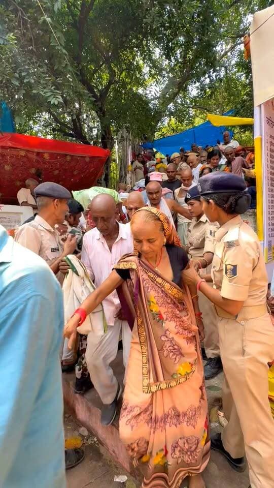 प्रेतशिला पर श्रद्धालुओं की उमड़ी भीड़