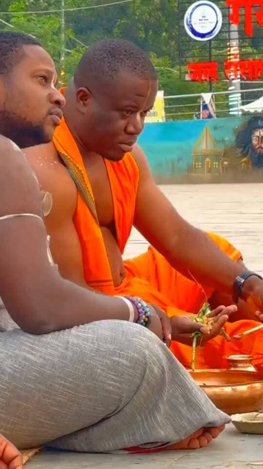 अफ्रीका से गया पहुंचे श्रद्धालु, पूर्वजों के लिए किया पिंडदान