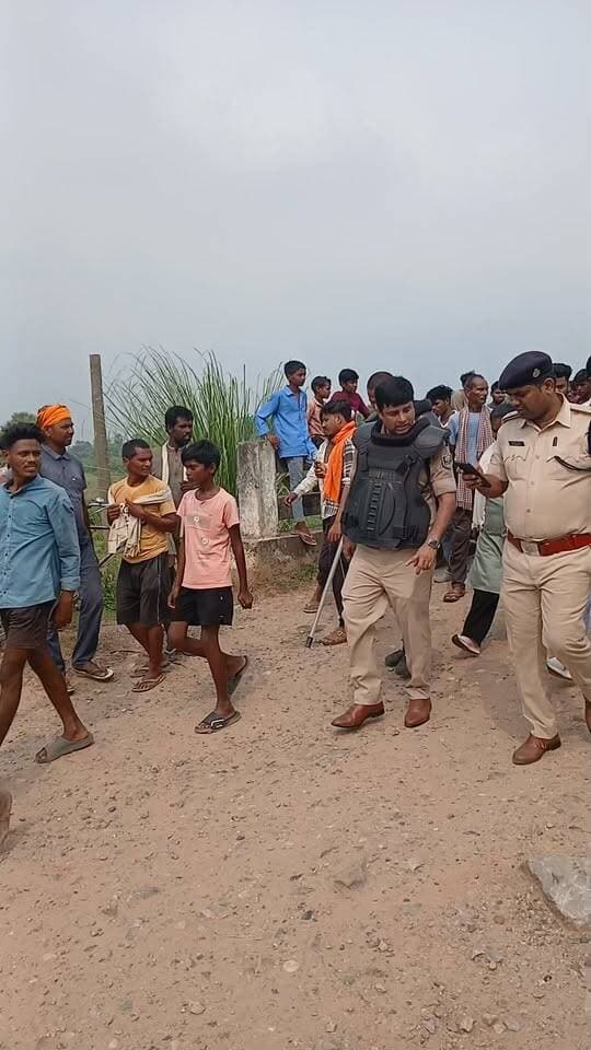 लापता सोनू का बॉडी मिलने के बाद रोड जाम घटना स्थल पर पहुंचे SDPO सुशांत चंचल #bdbiharjharkhand