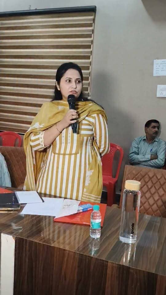 हर वार्ड में पर्याप्त संख्या में हो सफाई कर्मचारी- पार्षद रितिका मिढ़ा कामरा