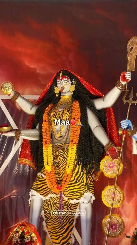 माँ 🙏❤️
Follow for more @iujjwalmishraa
#maa #durgamaa #bhojpuri #pawansingh #navratri