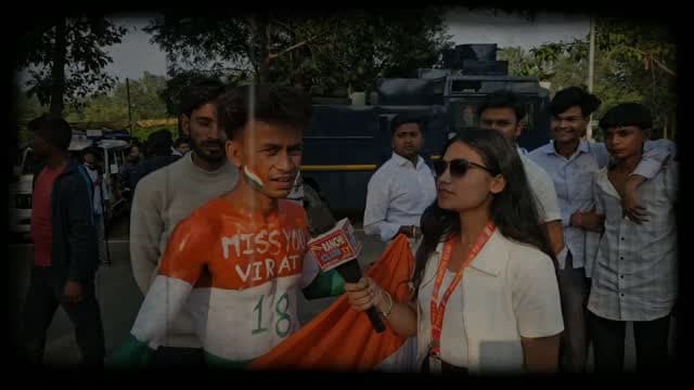Virat Kohli का जबरा Fan ! पाकुड़ से Ranchi आया हजरत अली, विराट से मिलने की ख्वाहिश
#ViratKohli #KingKohli #ViratKohliFans #RanchiT20 #JSCAStadium