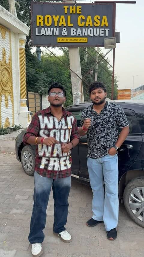 ₹399/- मे Dandiya Night with free food 😍
.
.
.
.
#viral #trending #dandiyanight #dandiyaevent #faridabad