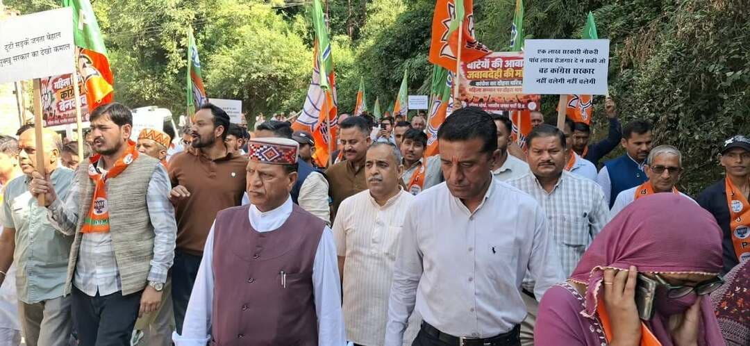 # चार साल में हिमाचल को कर्ज, भ्रष्टाचार, माफिया राज और तालाबंदी के अंधकार में धकेल गई सुक्खू सरकार, जनता पर टैक्स का कहर और मित्रों पर सरकारी खजाना लुटा रही कांग्रेस : डॉ. राजीव बिंदल