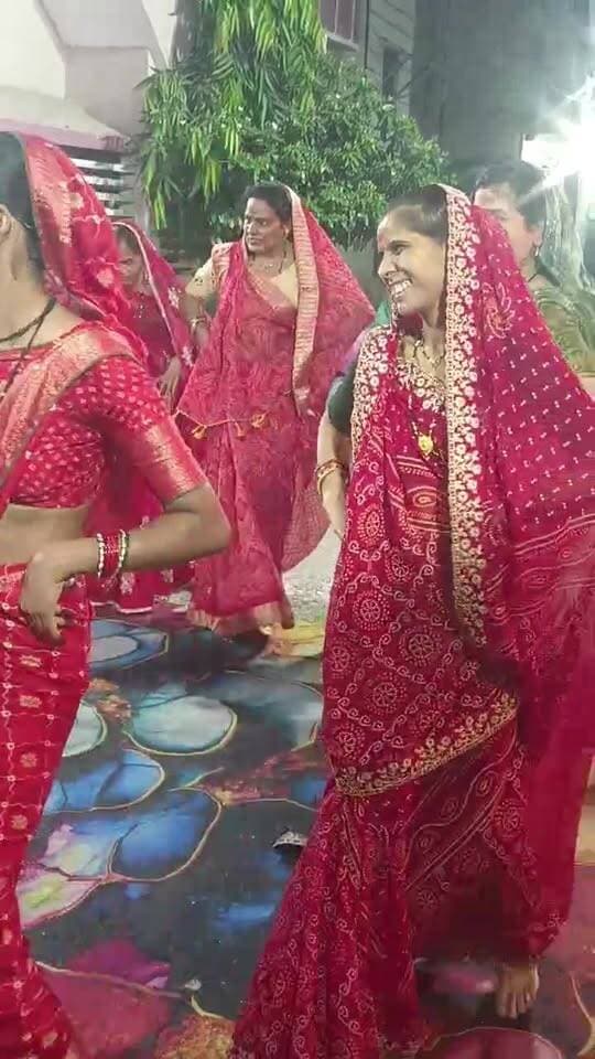 चौबे कॉलोनी माँ दुर्गा का लाइव गरबा #madhyapradesh #मध्यप्रदेश❣️ #HARDA #shortshorts #shortvideoviralreels #hårdaklappar #viralreels #reel #हरदा_मध्यप्रदेश #viralrëëls #viralvideos #viralreel #hårda #virałreels #हरदा_मध्यप्रदेश❣️ #shortvideo #shortvideofbreels #trand #viralvi