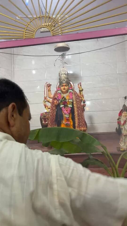 सिमरी बख्तियारपुर के बड़ी दुर्गा स्थान से माँ दुर्गा आरती लाइव:-