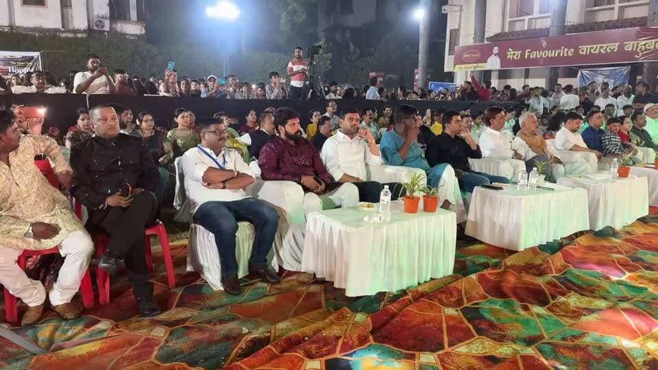 दैनिक जागरण द्वारा आयोजित डांडिया नाईट में धनबाद मेयर ने की शिरकत