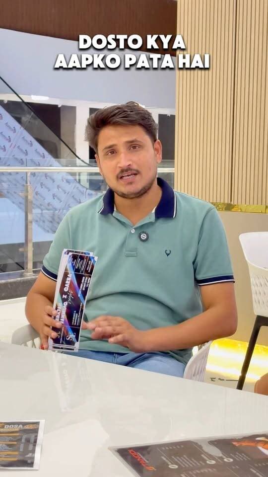 इस पोस्ट के लिए 15 शब्द वाला वायरल कैप्शन ये रहा:
*बाराबंकी में कपल पास सिर्फ 600 रुपये में फूड ड्रिंक संग अवध एवेन्यू मॉल में धमाल #barabankiupdates*