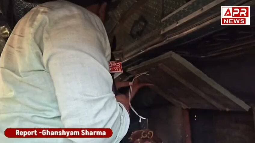 *शहडोल पुलिस की बड़ी कार्रवाई! 735 KG गांजा जब्त जयसिंहनगर में 1 करोड़ 13 लाख रुपये का अवैध गांजा जब्त, दो आरोपी गिरफ्तार।