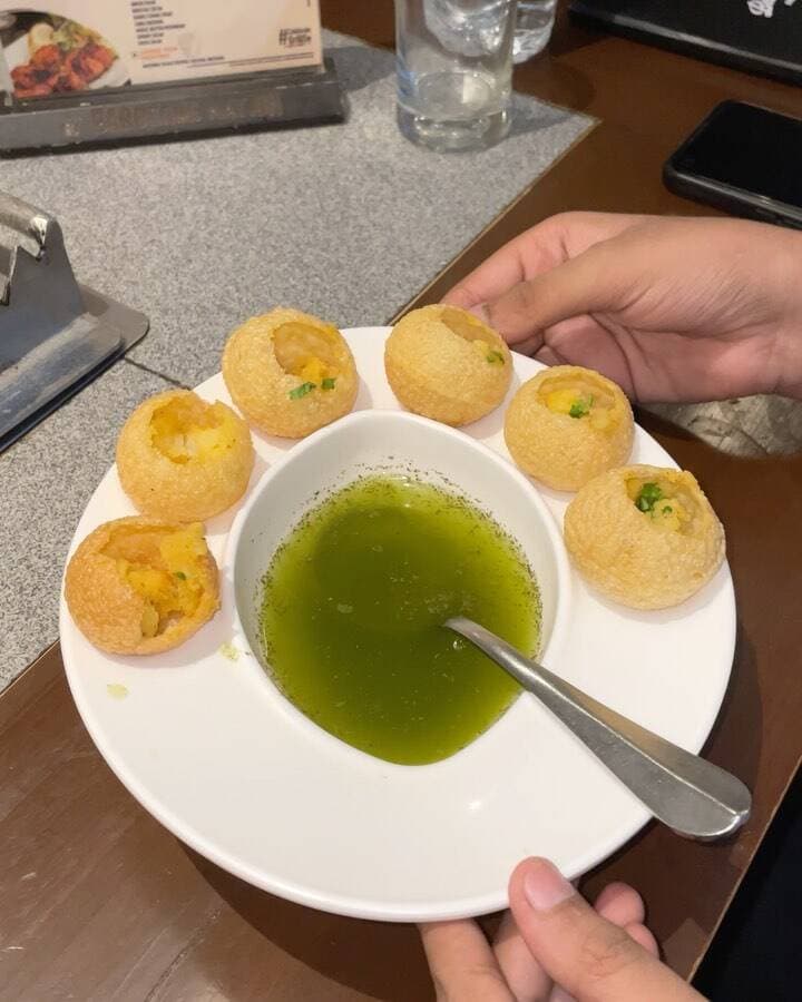 Share with all Golgappe lovers😍❤️
Follow @bhukkad_prayagi for more such content
Repost not allowed 🚫
📍 DM TO KNOW THE LOCATION
#golgappa #golgappareel #panipuri #panipurilovers #puchka #foodporn #streetfoodindia #streetfood #streetfoodlovers #dhanbadblogger #dhanbad #sakshiadmires #midnightcravings #foodblogger #trending #yummyfood