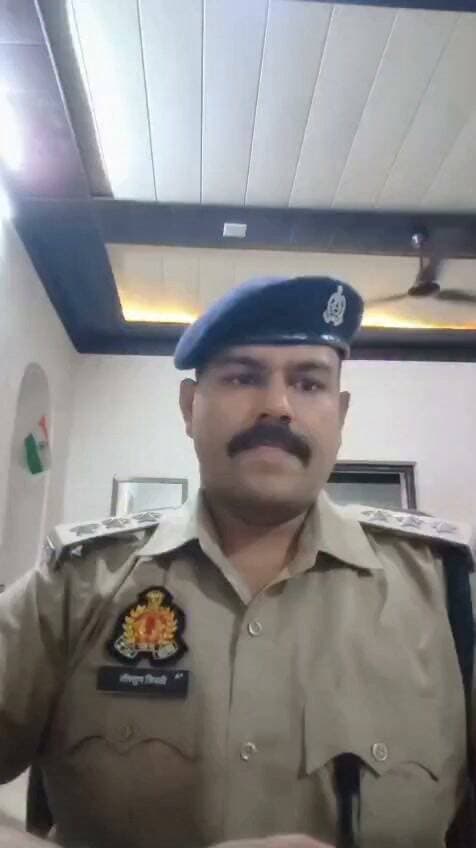 #आजमगढ़ पुलिस साइबर ठगी करने वाले आरोपी को लखनऊ से किया गिरफ्तार