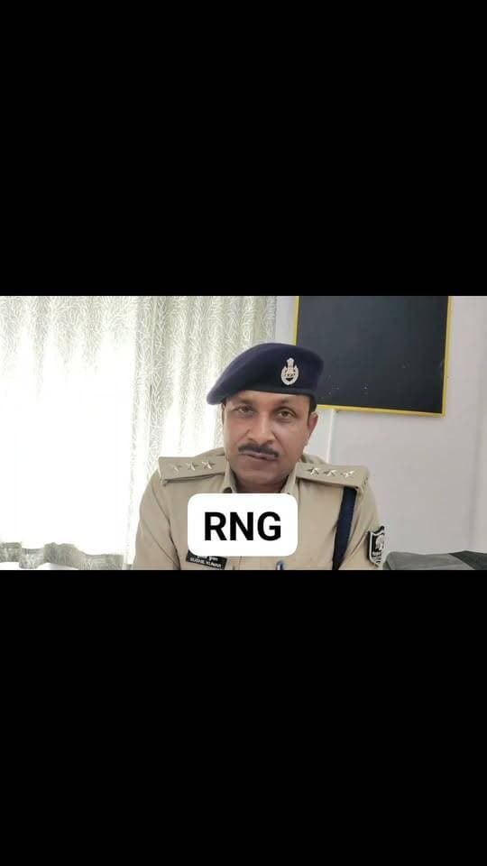 दिनांक 11 अक्टूबर 2026 को संदेश थाना में गृहरक्षक जवान की गोली लगने से हुई मृत्यु की घटना के संबंध में अभियुक्त गृहरक्षक जवान द्वारा आत्मसमर्पण किए जाने के संबंध में अनुमंडल पुलिस पदाधिकारी, सदर का बाइट....