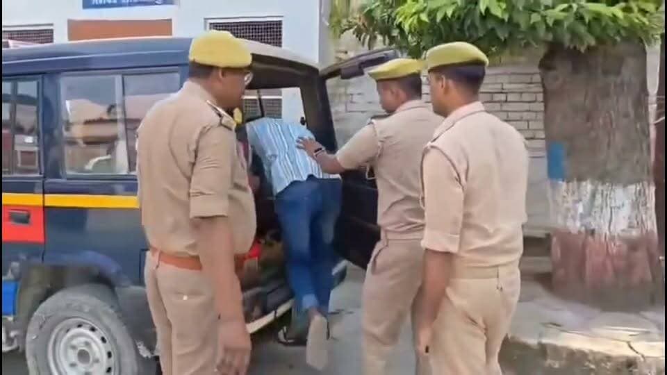 खबर थाना अल्लाहगंज जहां नाबालिक से दुष्कर्म पाक्सो एक्ट में हो गई जेल देखिए रिपोर्ट शाहजहांपुर उत्तर प्रदेश