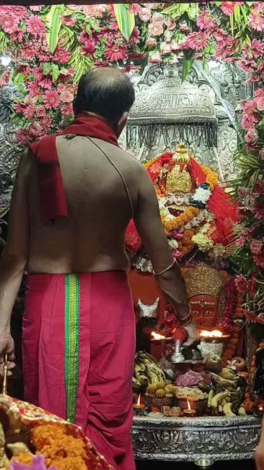 #haridwar : नवरात्रि के 6वे दिन मां मनसा देवी मंदिर से प्रता कालीन आरती दर्शन : देखें वीडियो
Haridwar Stambh Vasudev