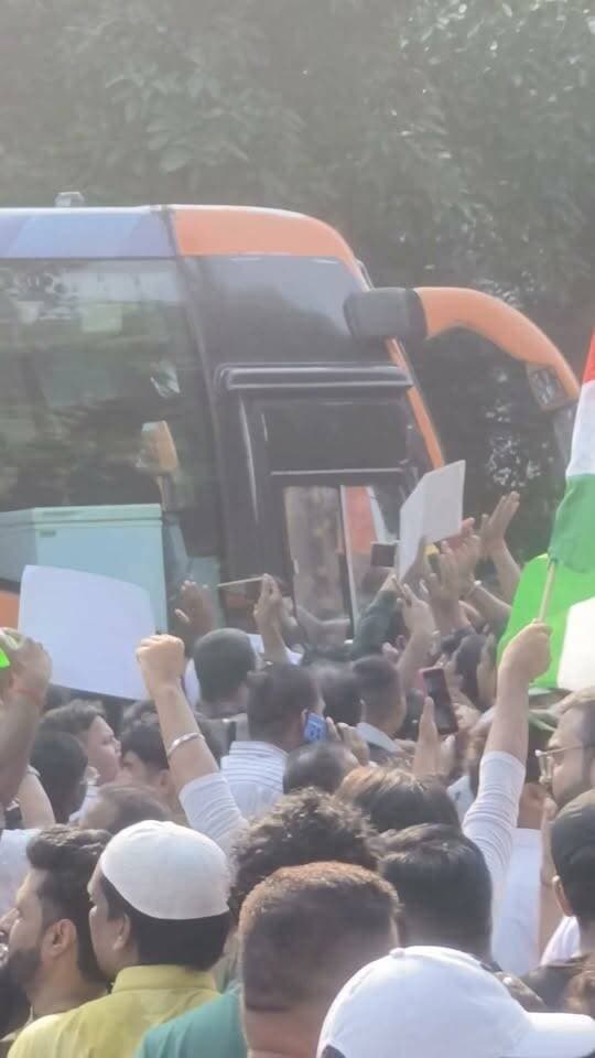 सड़को पर सैलाब..... इंडिया गठबंधन का सुप्रीम कोर्ट मार्च।