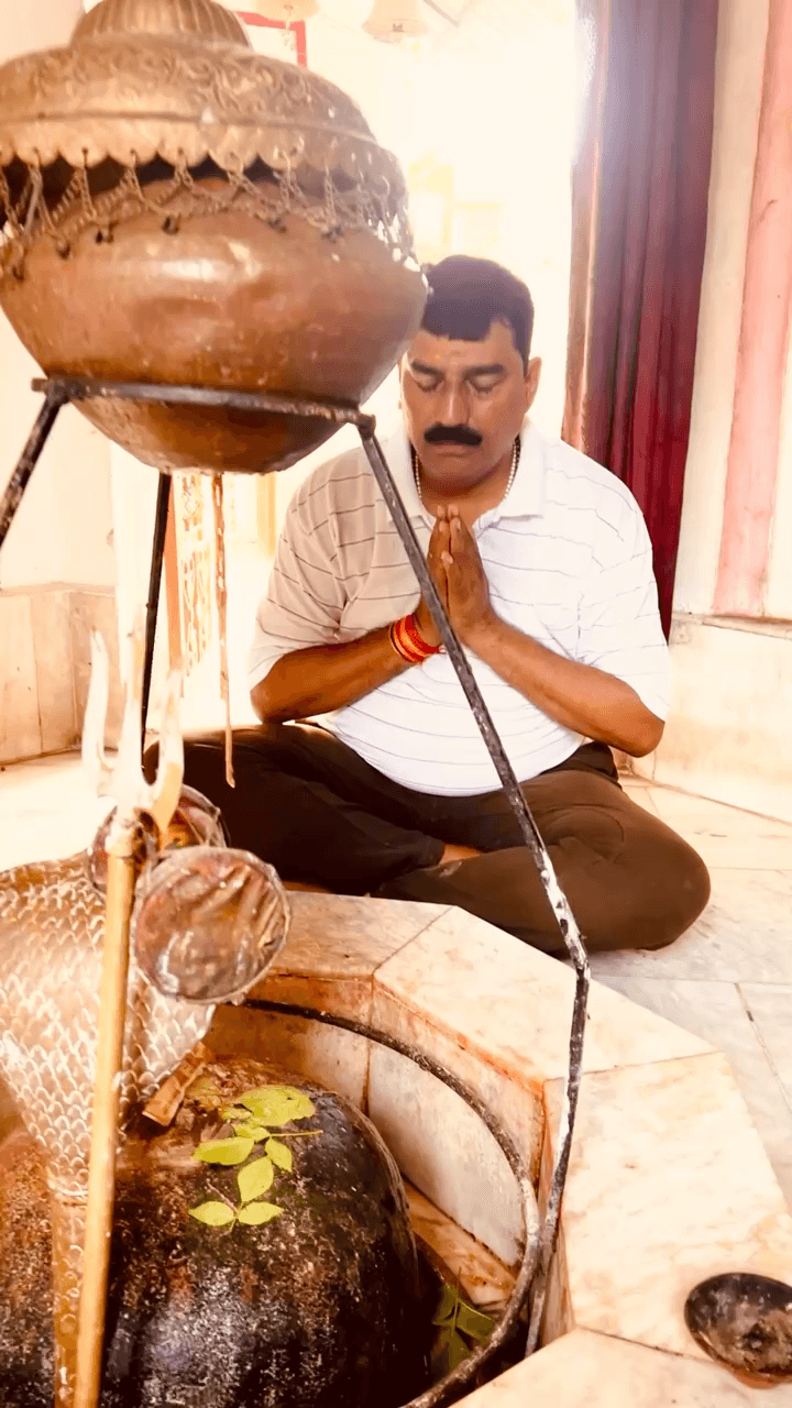 🚩 श्री मुकुटनाथ भोले शंकर मंदिर, ताला 🚩
🌺 श्री महा सच्चंडी यज्ञ का पावन आयोजन 🌺
#हरहरमहादेव!
#जयमाँचंडी!
#ॐनमःशिवाय।
