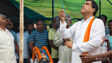 ওন্দা: ওন্দায় বিজেপি কার্যালয়ে ভারতের জাতীয় পতাকা উত্তোলন করে দেশের ৮০ তম স্বাধীনতা দিবস উদযাপন করলেন ওন্দার বিধায়ক অমরনাথ শাখা
