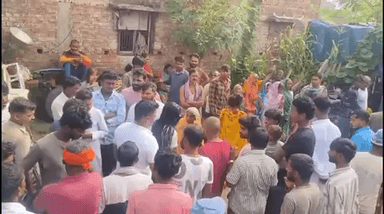 इचाक: इचाक में 40 वर्षीय व्यक्ति की संदिग्ध मौत, पत्नी हिरासत में
