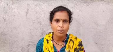 मेरा नाम वर्षा डाहट है और मैं चंदनगांव एसएएफ कॉलोनी में रहती हूं। मुझे प्रधानमंत्री उज्ज्वला योजना के अंतर्गत गैस प्राप्त हुई है जिससे मैं बहुत खुश हूं और खाना बनाने में बहुत आसानी होती है मुझे। इसके लिये मैं माननीय प्रधानमंत्री जी को अपने दिल से तहेदिल से धन्यवाद देना चाहती हूं कि उन्होंने गरीबों के प्रति ध्यान दिया।
#प्रधानमंत्री_उज्ज्वला_योजना
#12YearsOfNariShakti
#12YearsOfGaribKalyan
#12YearsOfSeva
#12YearsOfVikasBhiVirasatBhi
#procwa #छिन्दवाड़ा
#JansamparkMP
PMO India
Dr Mohan Yadav
CM Madhya Pradesh
Department of Food, Civil Supplies & Protection - Madhya Pradesh
Jansampark Madhya Pradesh