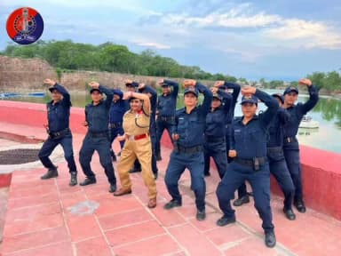जिला पुलिस अधीक्षक श्री राजेश कुमार मीना IPS के निर्देशन में जिले में चलाए जा रहे #महिला_सुरक्षा_संकल्प_अभियान के तहत
श्रीमति सुनीता मीणा Add SP कम्युनिटी पुलिसिंग मुख्यालय राजस्थान के नेतृत्व में
#भरतपुर शहर में चलाया गया व्यापक महिला एवं बालिका सुरक्षा जागरूकता अभियान https://t.co/YbVUYWzo2R