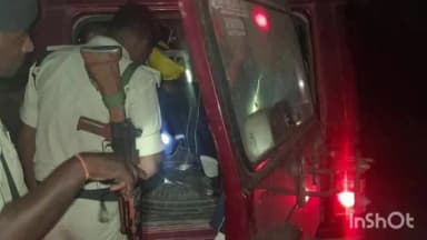 औरंगाबाद: एसपी उपेंद्र नाथ वर्मा के निर्देश पर औरंगाबाद पुलिस का रातभर चला अभियान, असामाजिक तत्वों के मंसूबे नाकाम