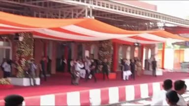 जींद: जींद जंक्शन पर प्रधानमंत्री मोदी ने हाइड्रोजन ट्रेन को हरी झंडी दिखाई