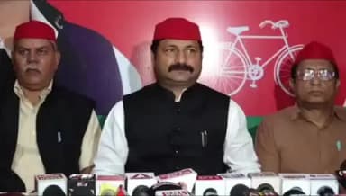 हुज़ूर: किसानों और आदिवासियों के मुद्दों पर सपा का सरकार पर हमला; मनोज यादव ने उठाईं कई मांगें