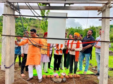 अलीराजपुर: ग्राम टेमला में नई विद्युत डीपी का आगाज़, बेहतर बिजली सुविधा की उम्मीद