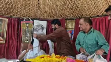 तरबगंज: बीजेपी के पूर्व बृजभूषण शरण सिंह ने राहुल गांधी पर साधा निशाना, कहा- जूठन खाने की आदत है