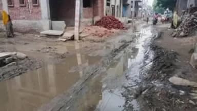 राजसमंद: देवली गांव में गंदे पानी का जलजमाव, हर मोहल्ले की सड़क पर कीचड़, ग्रामीण परेशान