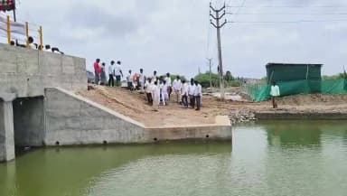 రాజోలు: రూ.2.85 కోట్లతో పునఃనిర్మించిన రాళ్లకాల్వ అవుట్ఫాల్ స్లూయిస్ ప్రారంభం