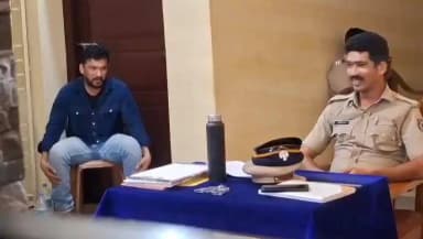 കണ്ണൂർ: അർജുൻ ആയെങ്കിയെ നഗരത്തിലെ ഫ്ളാറ്റിൽ വച്ച് പോലീസ് പിടികൂടി