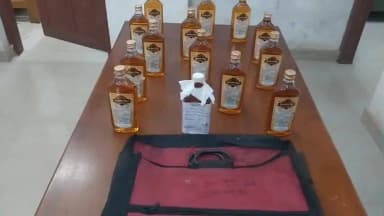കണ്ണൂർ: പാനൂർ വിളക്കോട്ടൂരിൽ നിന്ന് വീണ്ടും 7 ലിറ്റർ മാഹി മദ്യം കണ്ടെടുത്തു