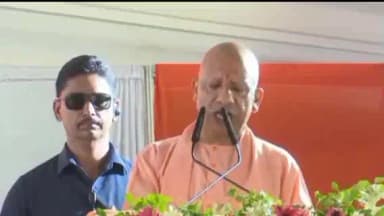 डुमरियागंज: मुख्यमंत्री ने इटवा डुमरियागंज बांसी के तीन सड़कों की मंच से दी स्वीकृति