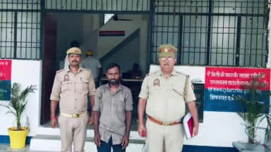 ओबरा: चोपन पुलिस ने चोरी की बाइक के साथ एक शातिर अभियुक्त को गिरफ्तार किया